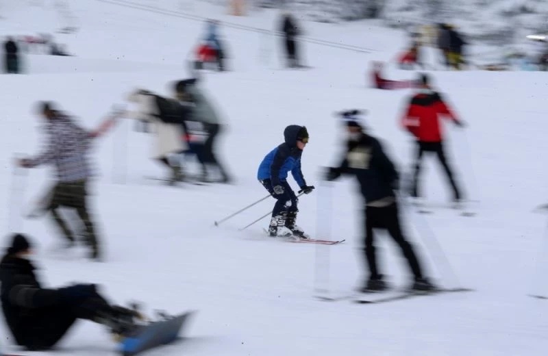 Uludağ’ın zirvesi yine tıklım tıklım
