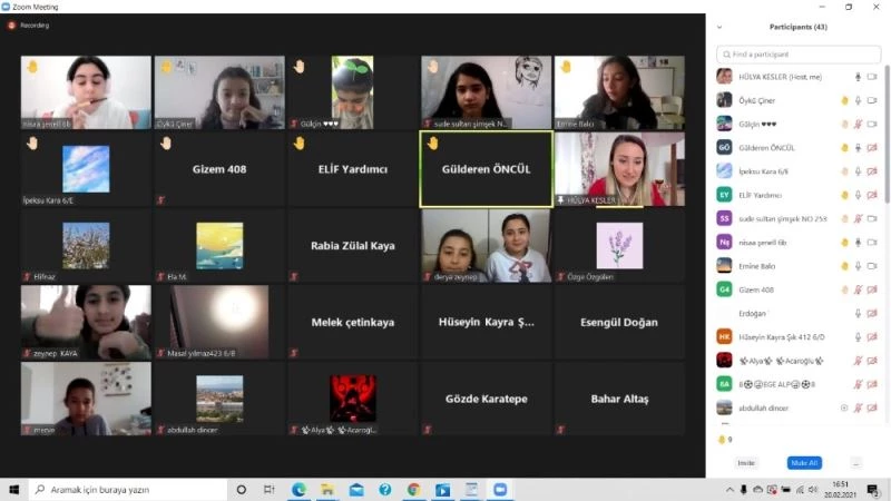 Çeşme’de çevrimiçi düşünme ve yazma etkinliği

