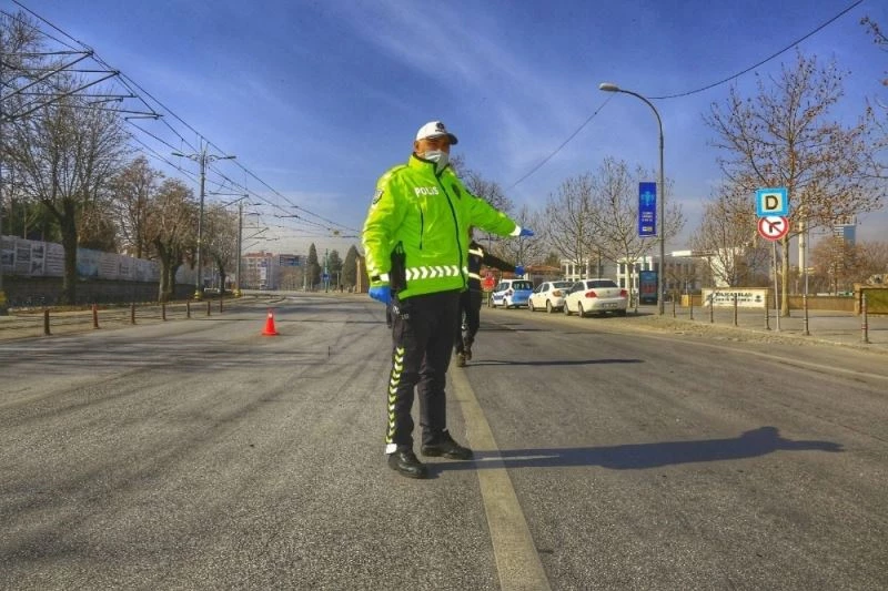 Konya’da bin 467 sürücüye ceza
