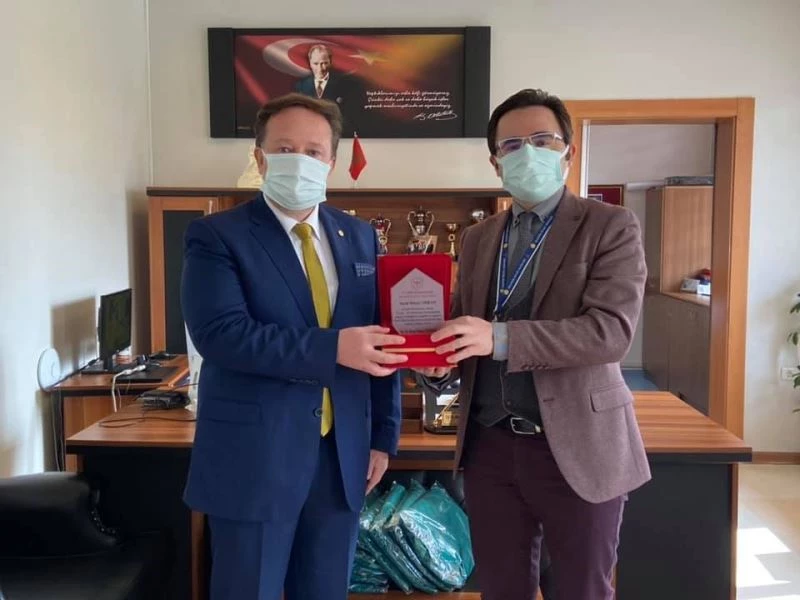 Başkan Orkan’dan sağlık çalışanlarına ziyaret
