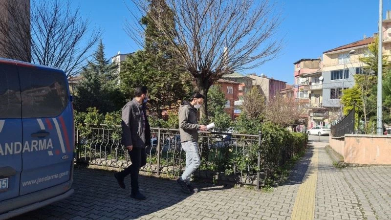 Özel düzenek ile hint keneviri yetiştiren doktor tutuklandı
