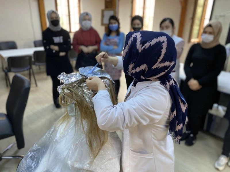 Hobi için gittikleri kursta işyeri açmaya hazırlanıyorlar
