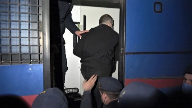 Boşandığı eşini öldüren sanık: “Eşimi çok seviyordum, ona nasıl kıydım bilemiyorum”
