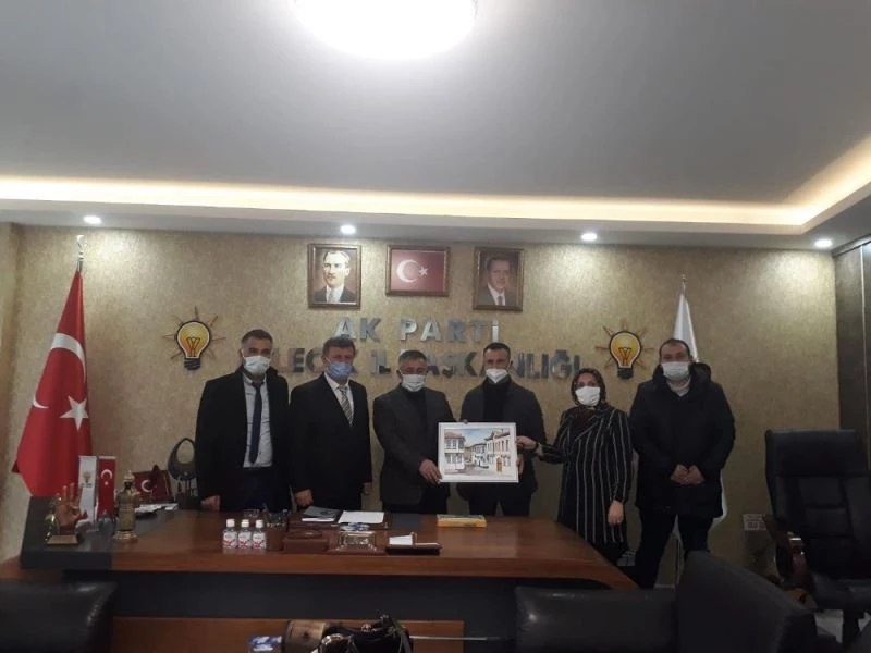 Türk İş Sendikasından AK Parti’ye ziyaret
