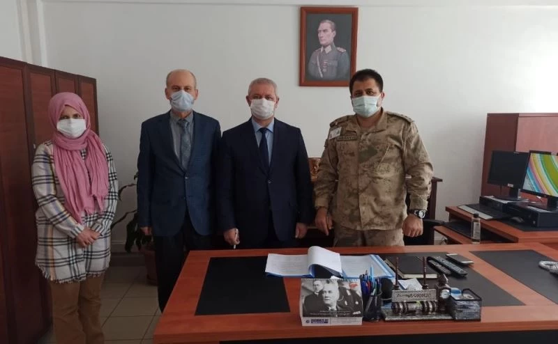 Bilecik 2. Jandarma Eğitim Tugay Komutanlığı yemekhanesinden 2 ayda bir numune alınacak
