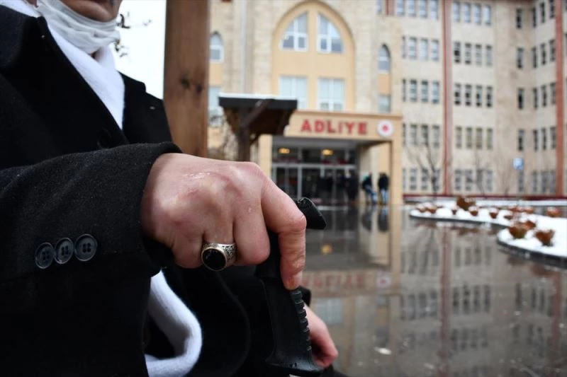 Muhsin Yazıcıoğlu davalarının görme engelli vefakar takipçisi 38 duruşmanın hiçbirini kaçırmadı