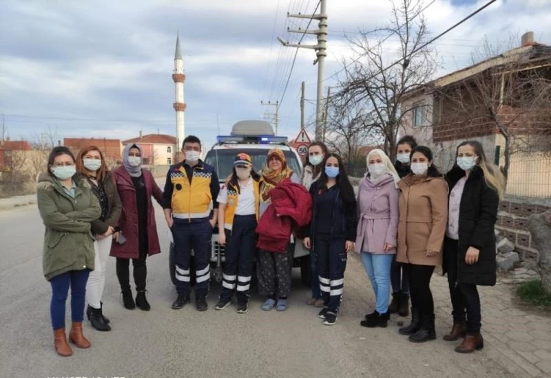 Ambulans sireni bu kez Elif’in mutluluğu için çaldı
