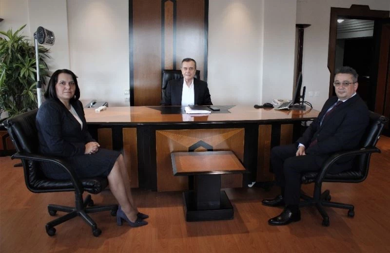 Bulgaristan seçimlerinde Türk partisinin oyunu düşürmek için sandık oyunu
