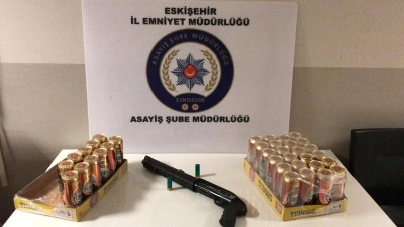 Derneğe kumar baskını: 24 gözaltı
