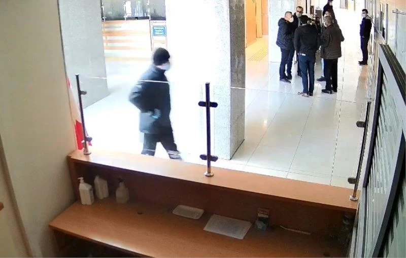 (Özel) Dikkatsiz noter esnafı yaktı
