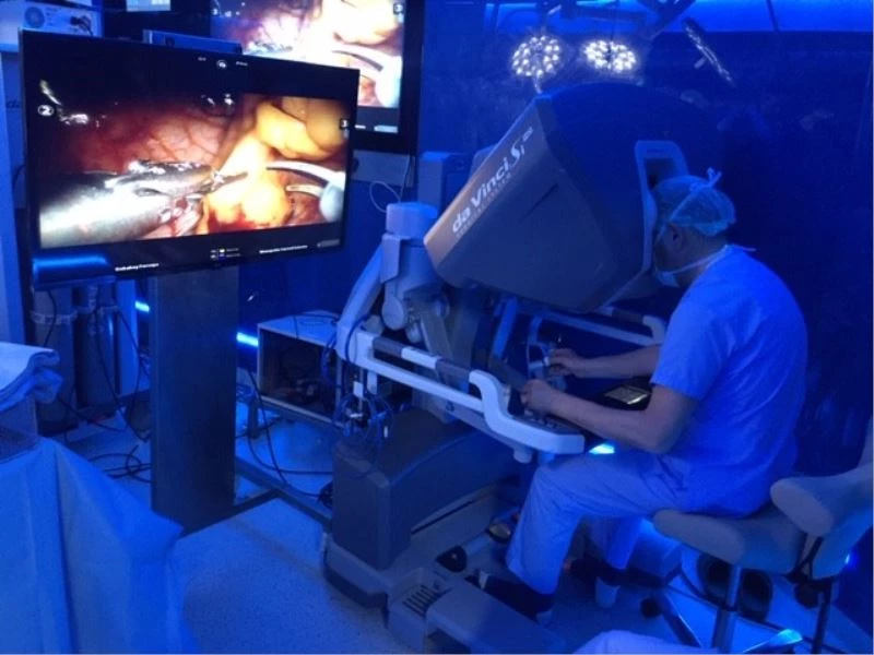 Kalbe robotik dokunuş
