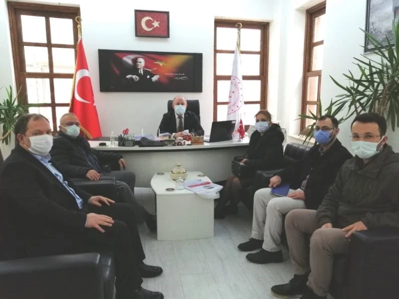 Huzurevleri ile engelli bakım merkezlerine online eğitim
