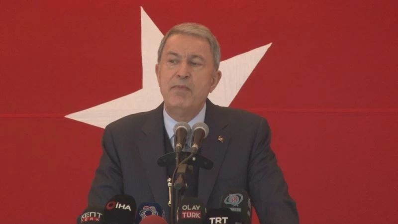 Bakan Akar: “Teröristlerin en güvenli gördükleri yerde bile inlerini başlarına yıktık