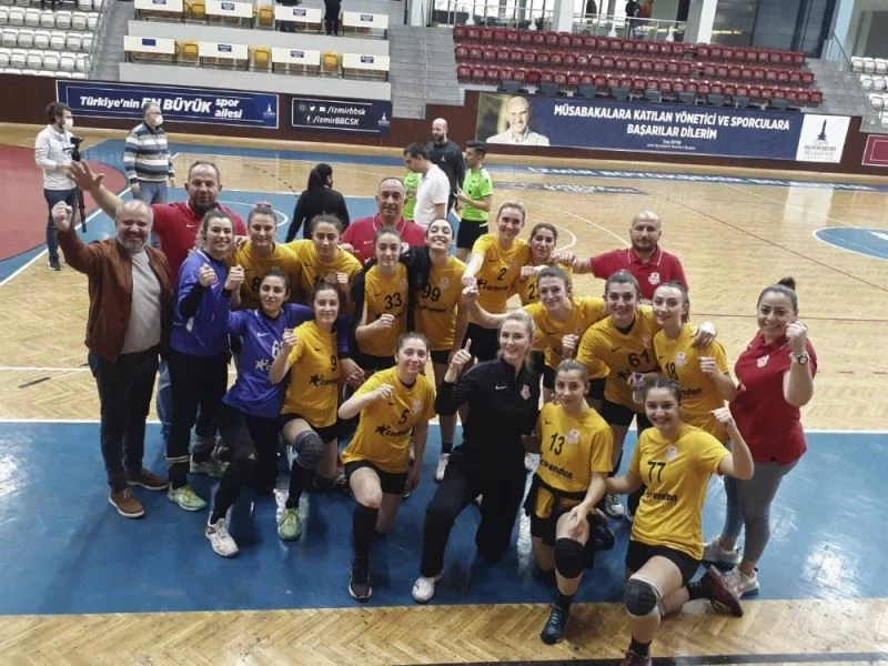 Muratpaşa rövanşı aldı
