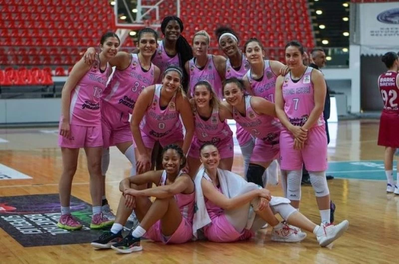 Bellona Kayseri Basketbol boyalı alanda 42 sayı buldu
