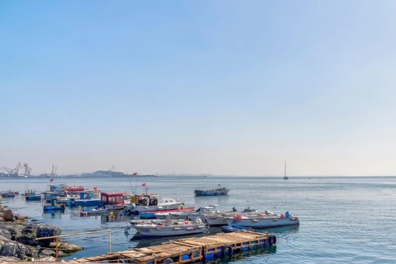 Marmara’daki hayalet gemiler kaldırıldı
