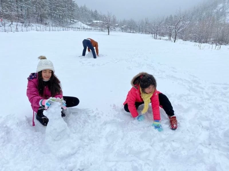 OSMANİYE’DE KAR KİMİNE ÇİLE KİMİNE EĞLENCE OLDU