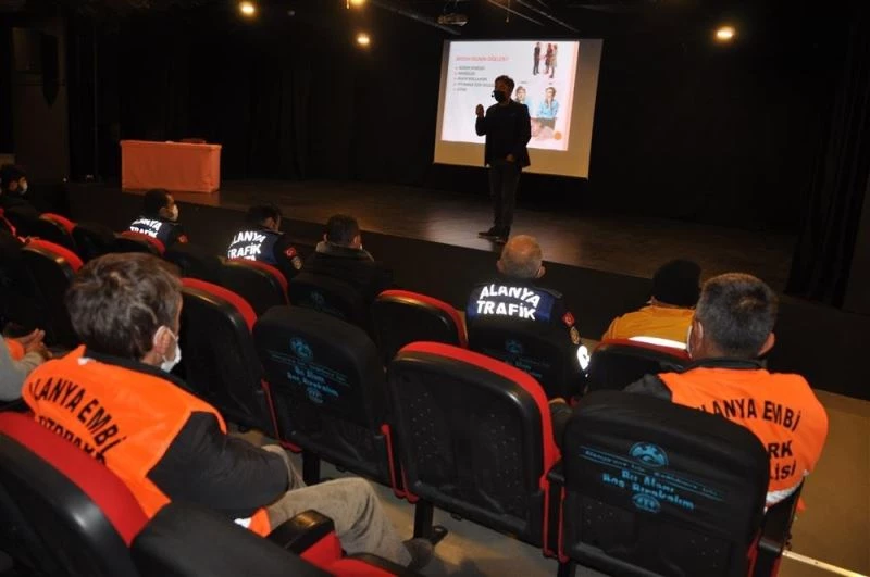 Parkomat görevlilerine eğitim semineri
