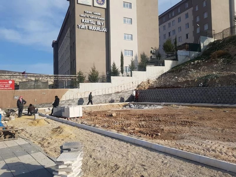 Başkan Yardımcısı Erkmen parkları inceledi
