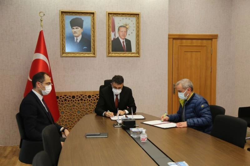 Kütahyalı esnaf örnek bir bağışa imza attı
