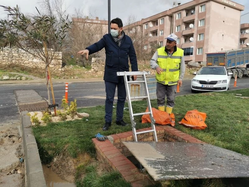 Başkan Talay sağanaktan etkilenen bölgelerde incelemelerde bulundu
