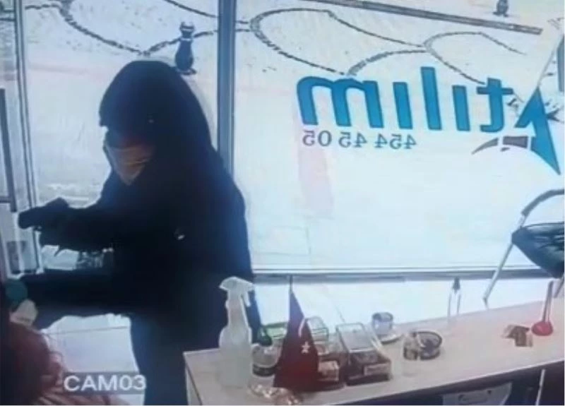 Silahla döviz bürosunu soymaya çalışan şahıs tutuklandı
