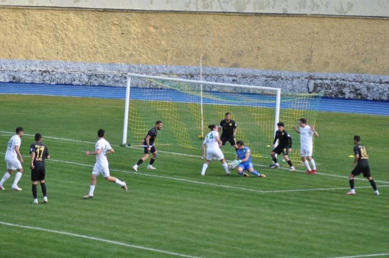 OSMANİYESPOR GÜMBÜR GÜMBÜR GELİYOR