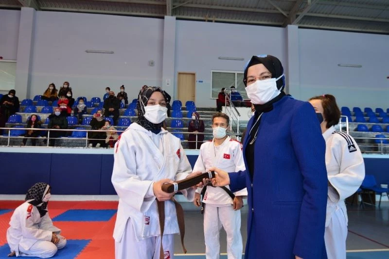 Akyurtlu judocuların kuşak heyecanı
