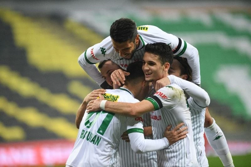 Bursaspor’dan tersine performans
