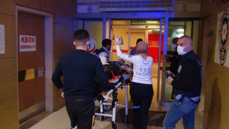 Merdiven korkuluklarından düşen çocuk ağır yaralandı
