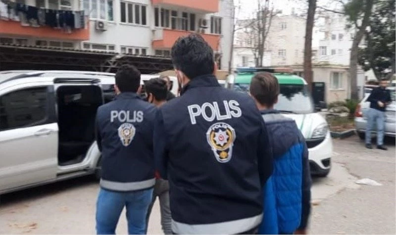 Bisikletli kapkaççılar yakalandı
