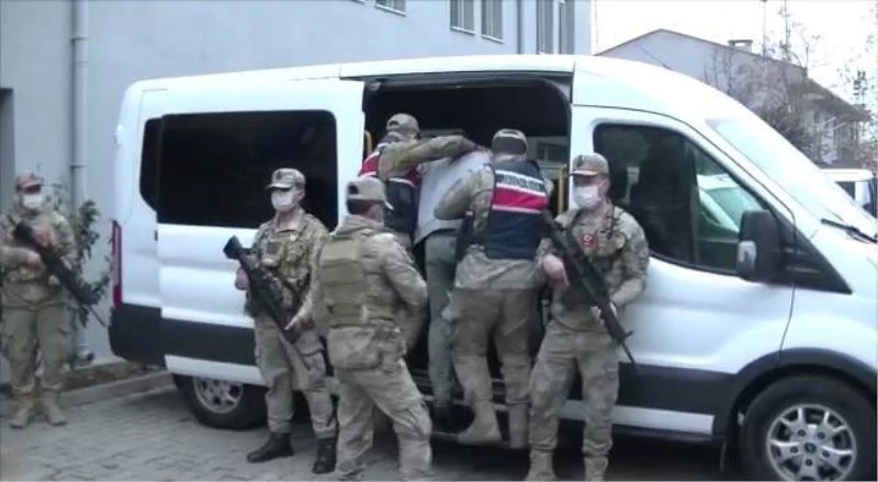 Eşini öldürüp çocuklarını yaraladıktan sonra ahırda yakalanmıştı, tutuklandı
