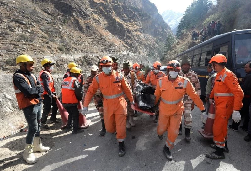 Hindistan’daki buzul felaketinde can kaybı 28’e ulaştı

