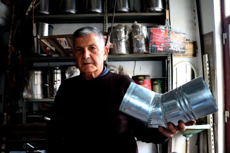Gaziantep’in son teneke ustası teknolojiye direniyor
