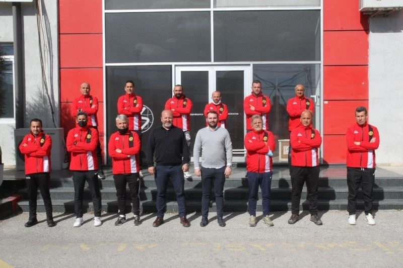 Eskişehirspor altyapısında yeni görev dağılımı
