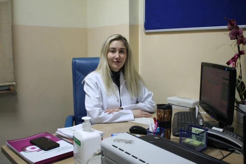 Midyat Devlet Hastanesinde cildiye hastalıkları uzmanı göreve başladı
