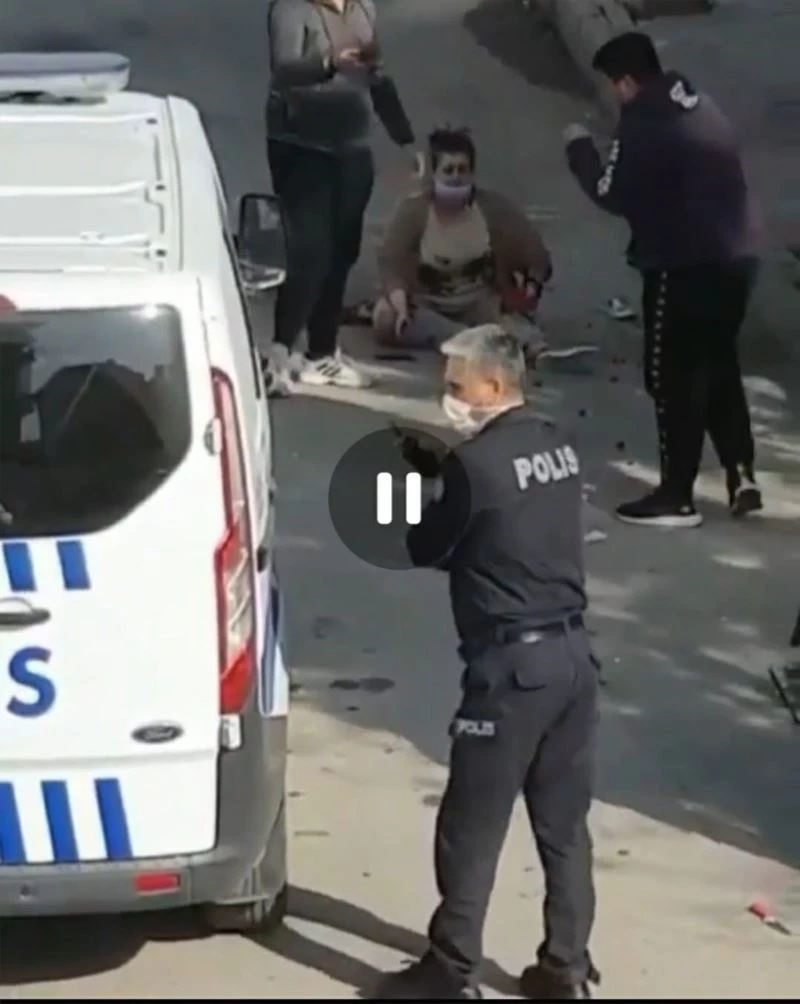 Başkent’te eski eşe sokak ortasında bıçaklı saldırı
