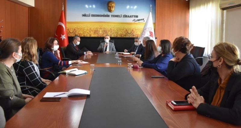 Salihli’de ’Üreten Kadınlar Rengarenk Sofralar’ projesi
