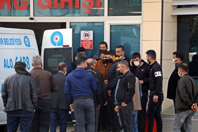 Salıncakta boynuna ip dolanarak ölen küçük Melek’in cenazesi ailesine teslim edildi
