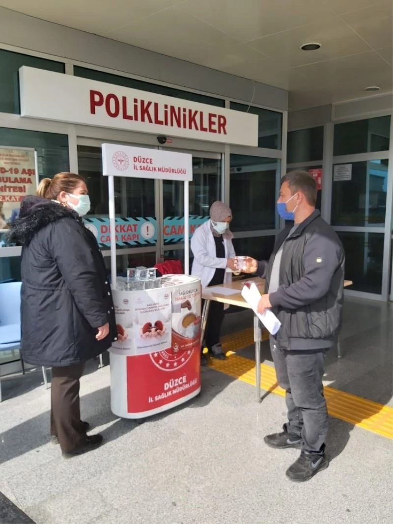 Doğru tuz tüketimini kurdukları standdda anlattılar
