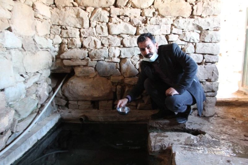 Bu suyu içen şifa buluyor, çamuru ise ağrılara iyi geliyor
