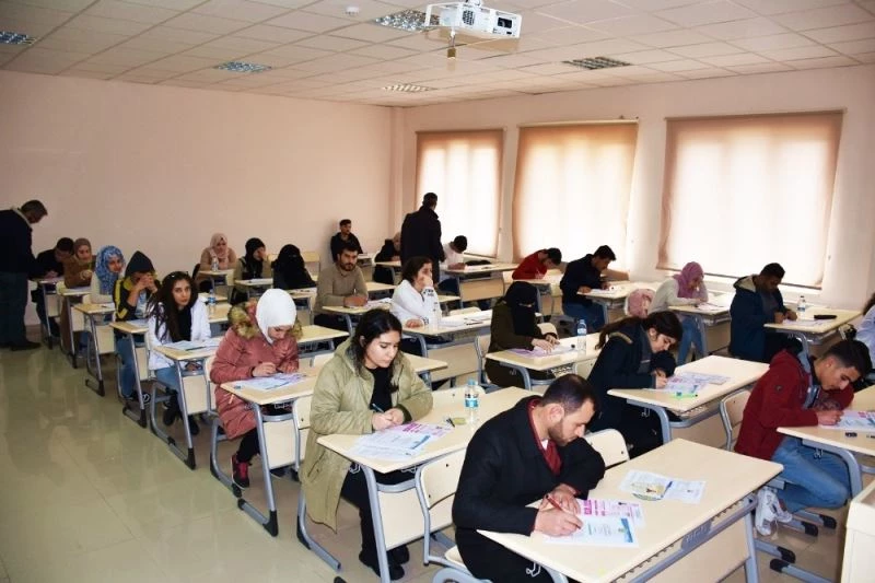 Harran YÖS Sınavı uluslararası öğrencilerin umudu oluyor
