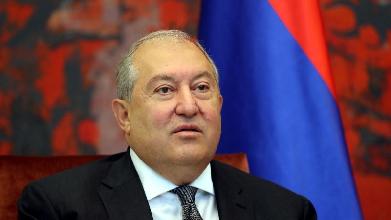 Ermenistan Cumhurbaşkanı Sarkisyan, Paşinyan’ın kararnamesini onaylamadı
