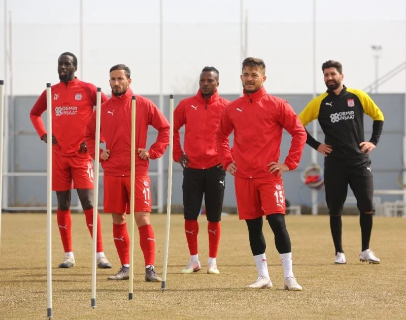Sivasspor’da eksikler can sıkıyor
