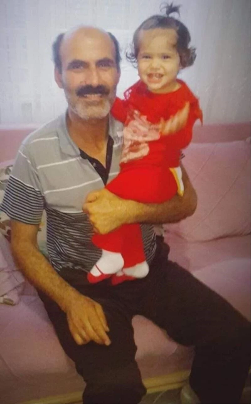 Forklift altında kalarak hayatını kaybeden 3 çocuk babası son yolculuğuna uğurlandı
