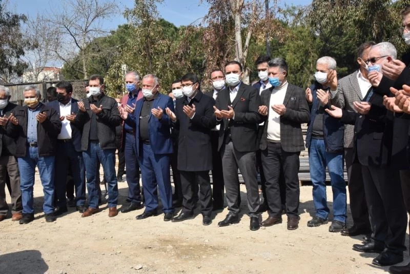 Okulun temelini eski mezunlar attı
