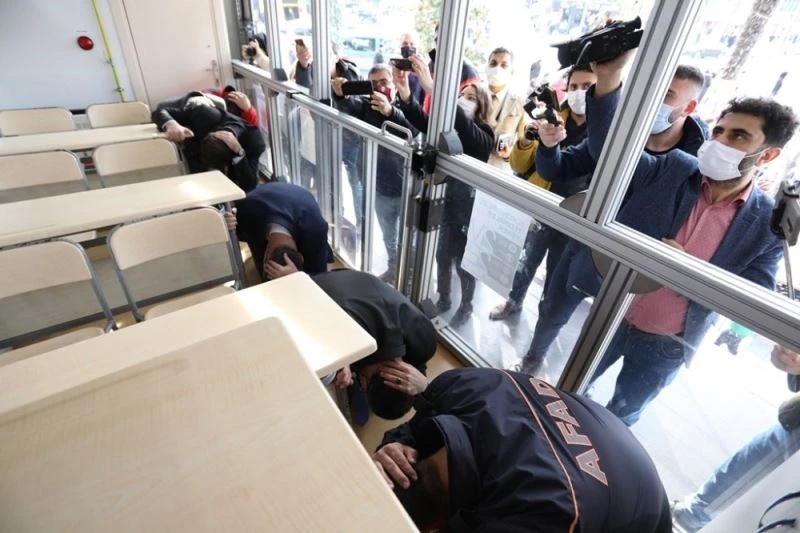 6,7 şiddetindeki Van depremi İnegöl’de canlandı
