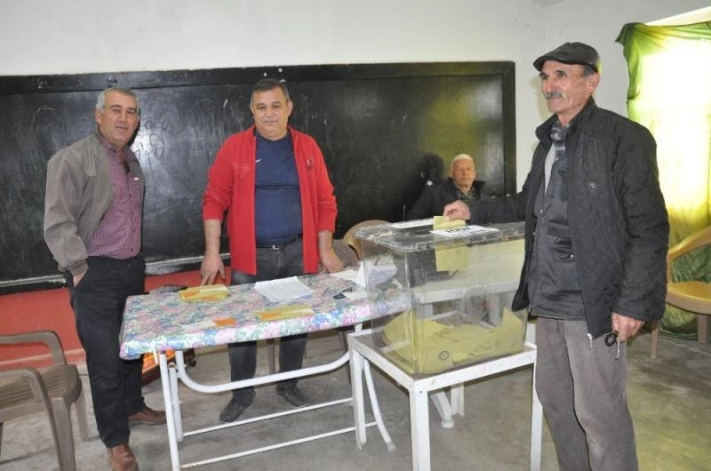 Cambazlı Mahallesi Ahmetli’de kaldı
