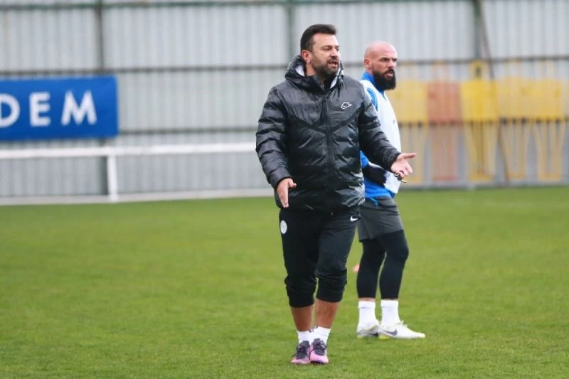 Bülent Uygun: “Benden önceki hoca ile 8 haftalık periyotta çocukların yaşadıkları, onları baya bir yıpratmıştı”
