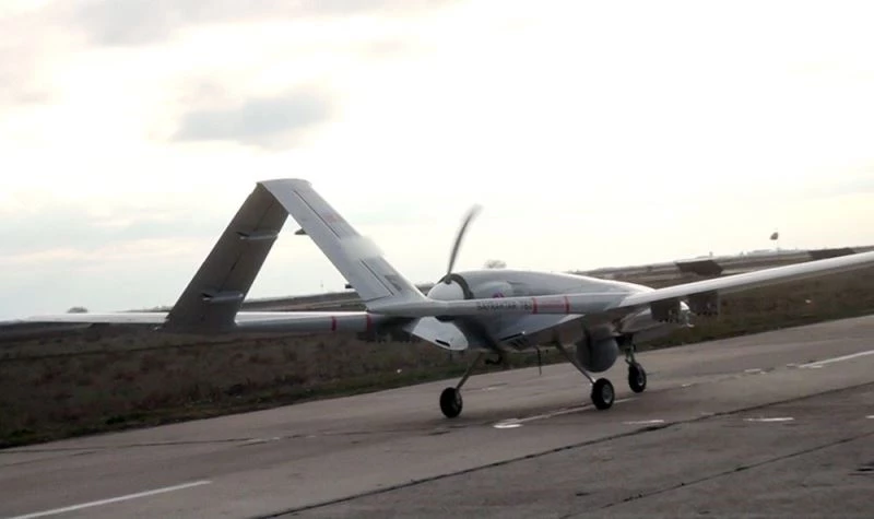 Azerbaycan Ordusu’nun tatbikatları, Türk SİHA’larının katılımıyla sürüyor
